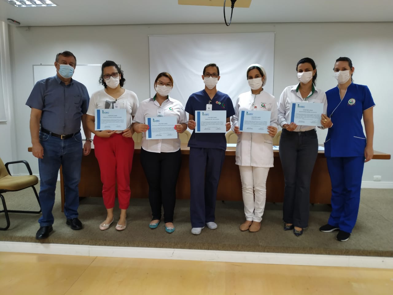 Colaboradores do Cemil recebem capacitação em liderança e humanização na prática