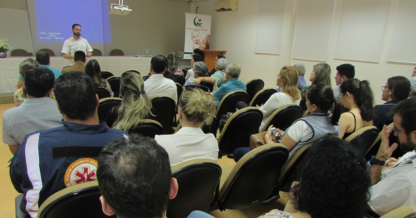 Hospital abre as portas para falar de saúde e prevenção com a comunidade